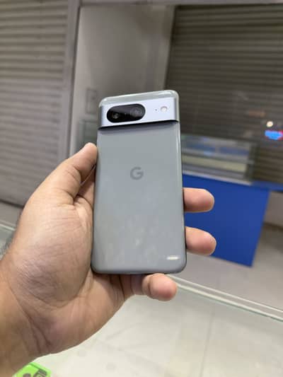 Google Pixel 8