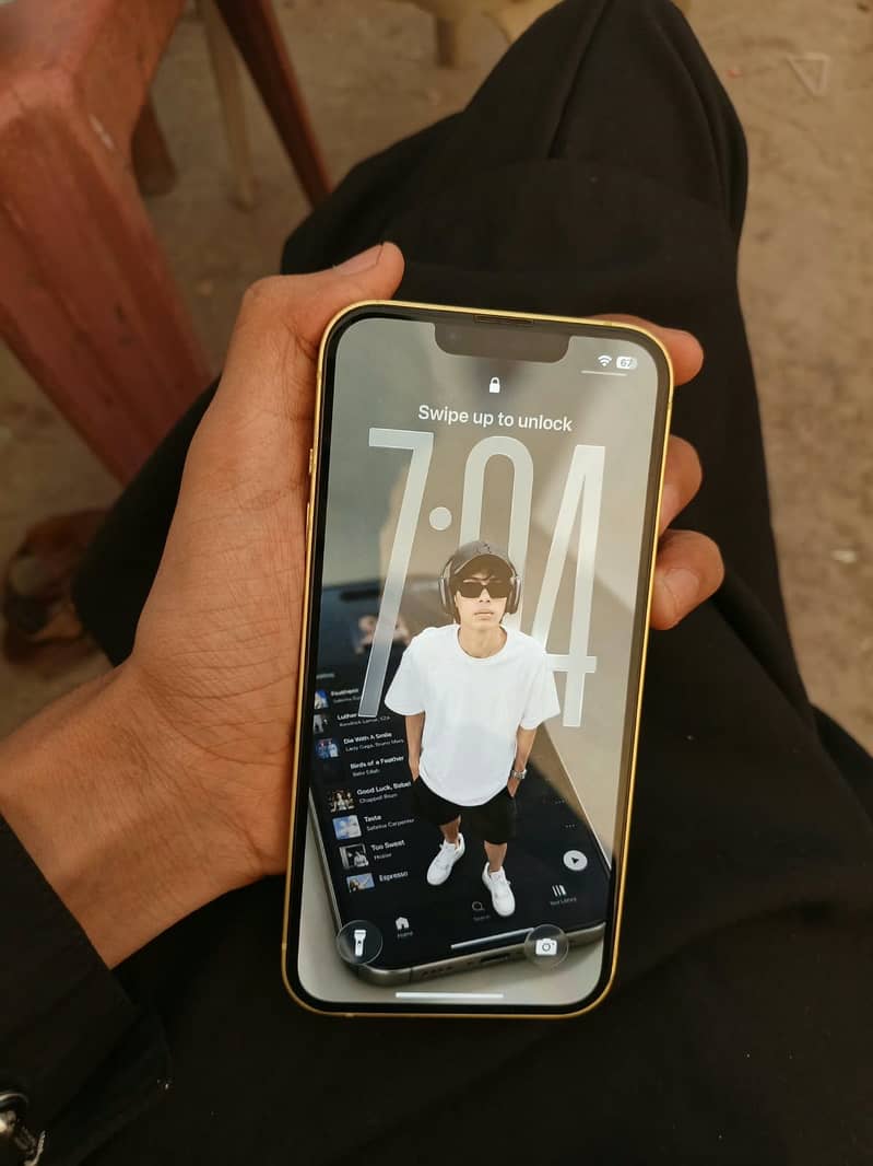 Apple iPhone 14 0