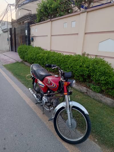 HONDA CD 70