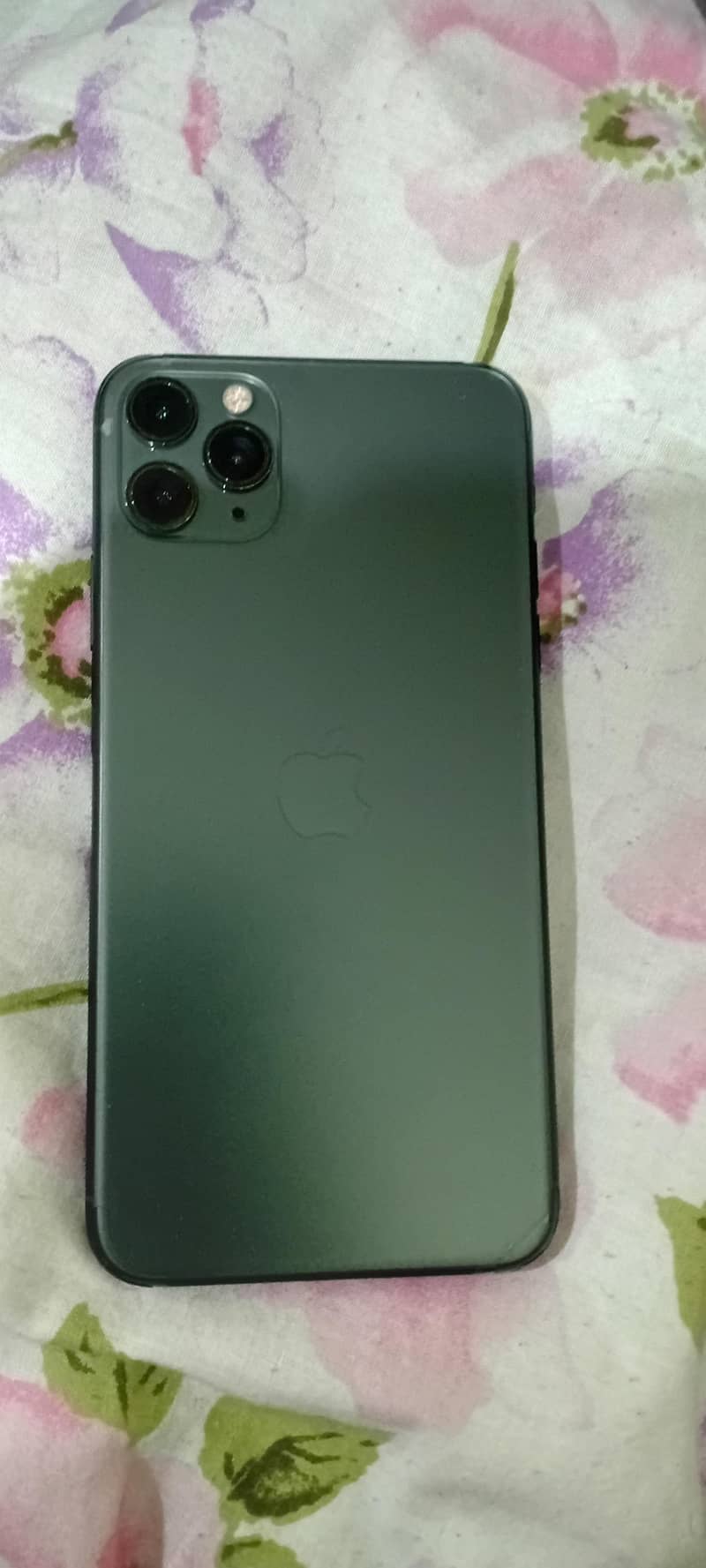 Apple iPhone 11 Pro Max 4