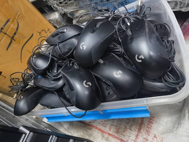 Logitech G403 HERO 3