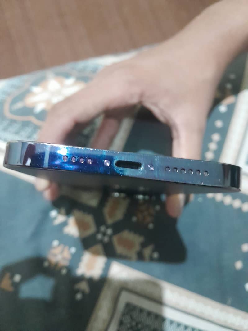 Apple iPhone 14 Pro Max 3