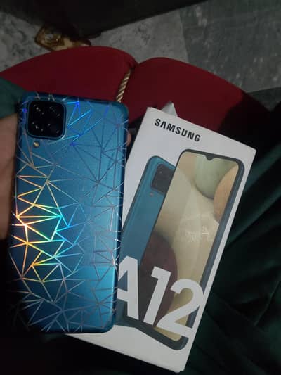 OPPO A12