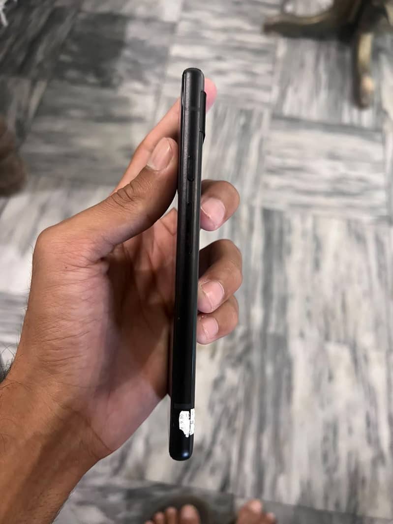 Google Pixel 6a 4