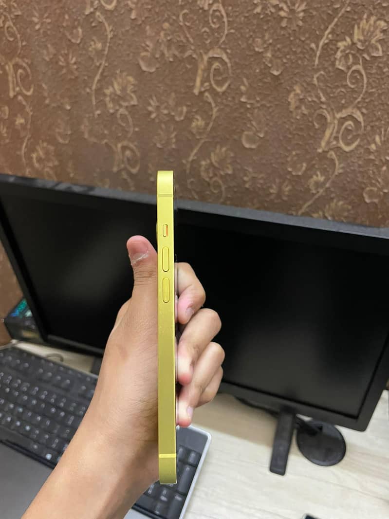 Apple iPhone 14 1