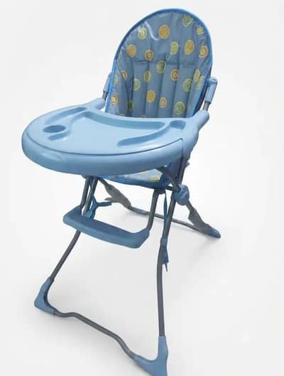 Baby high chair for safely sitting and eating