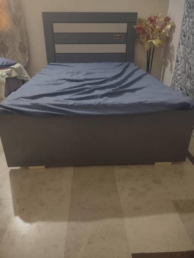 wooden bed for sale