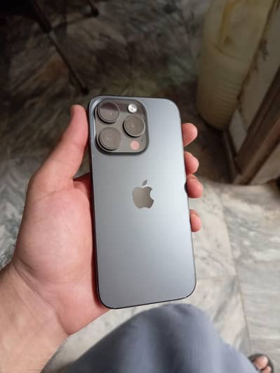 Apple iPhone 15 Pro