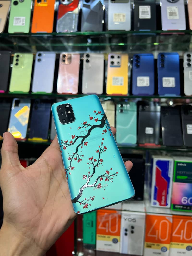 One Plus 8T 0