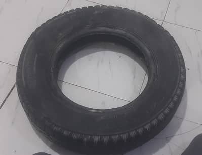 Hiroof tyre R12 145