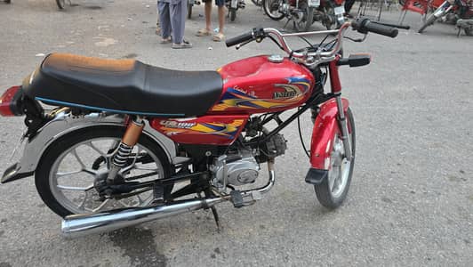 United 100cc Bike — Excellent Condition, Red Color, Alloy Rims