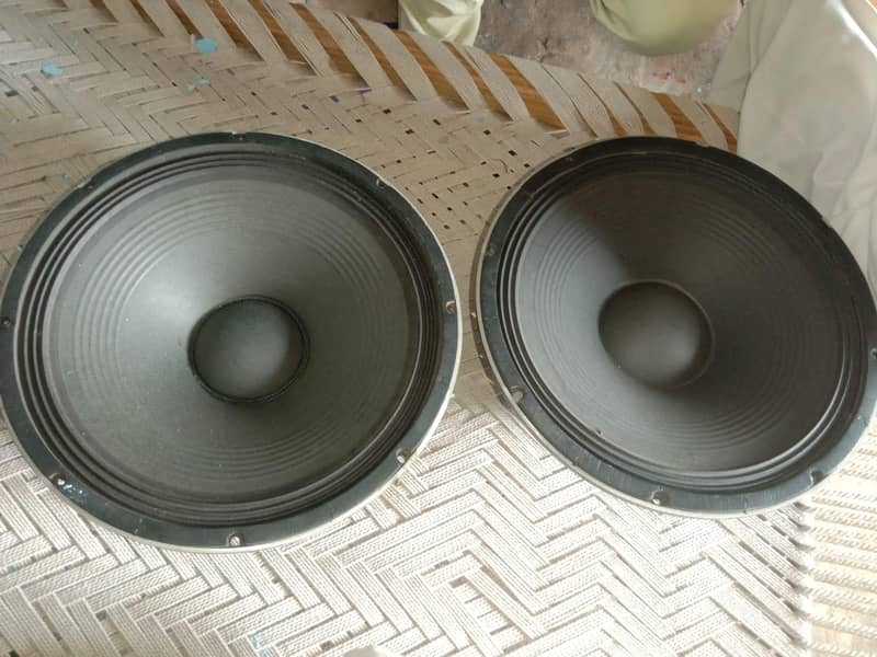 Speakers 3