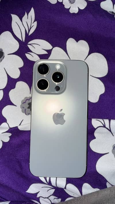 Apple iPhone 15 Pro