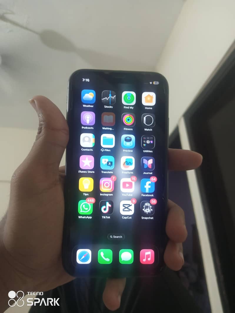 Apple iPhone 11 2