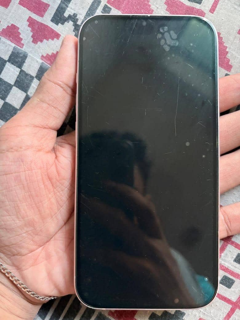 Apple iPhone 15 3