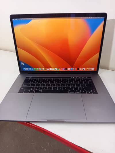 MacBook Pro 15-inch A1707 – 2017  American Used