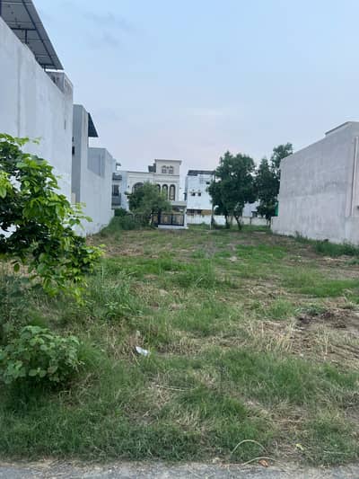 5 MARLA RESIDENTIAL PLOT REASONSABLE PRICE IN DHA RAHBAR SECTOR 4