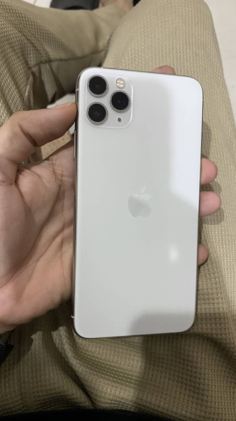 Apple iPhone 11 Pro Max 0