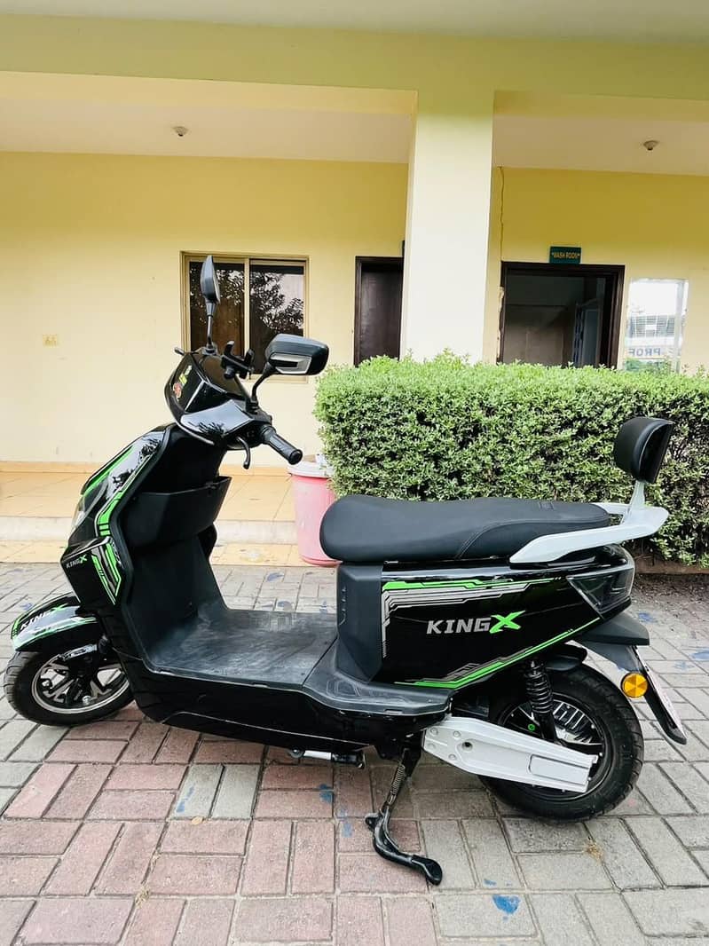 scooty 3