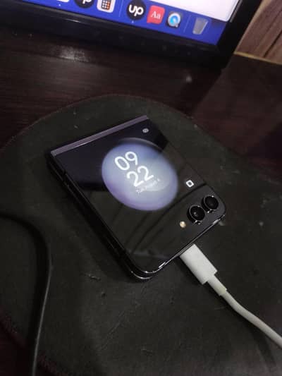 Samsung Mobile Z Flip 5