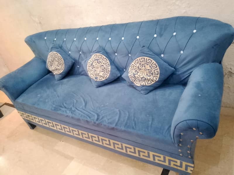 dining table & 5 seater sofa 9