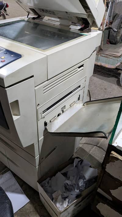5875 rerox photo copy machine  number 03453227243