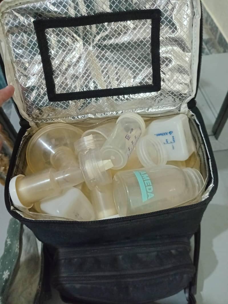 breast pump 1