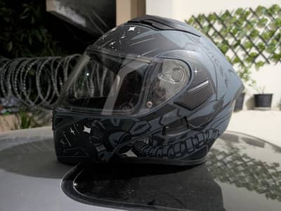 Original vector helmet ( dot certified )