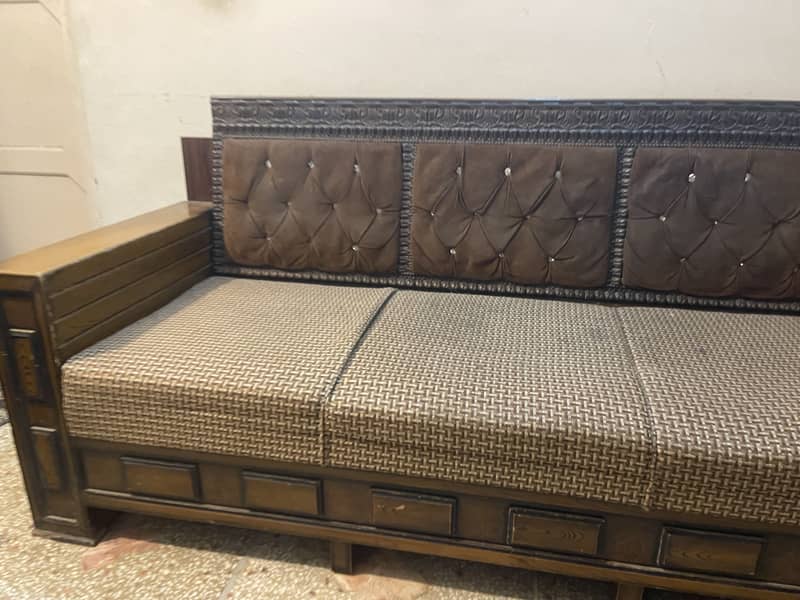 7 Seater Sofa 1