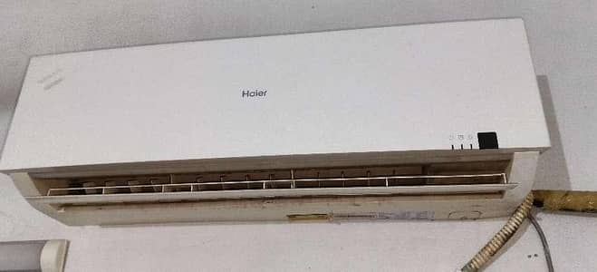 Haier 1.5 Ton Split AC (HSU-18LZI)