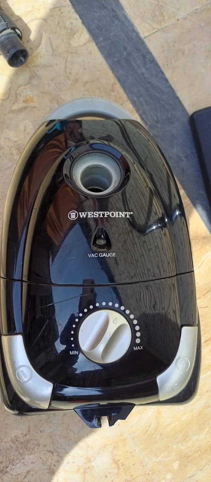 vacuum cleaner 0