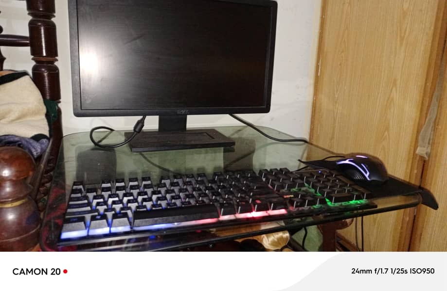 desktop pc 0