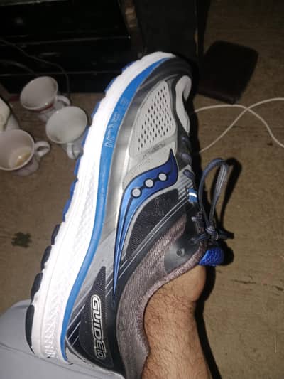 sports shoes