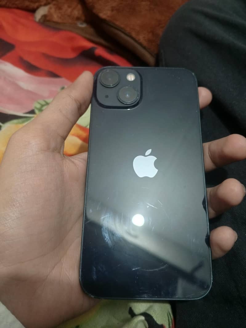 Apple iPhone 13 1