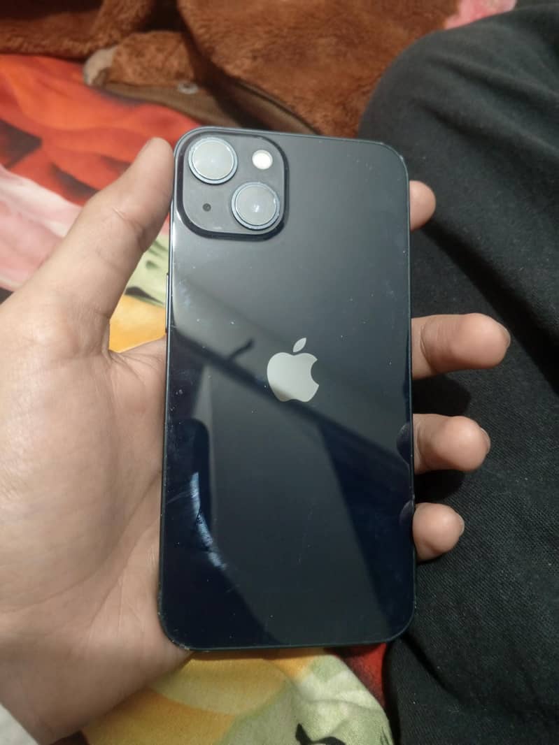 Apple iPhone 13 2