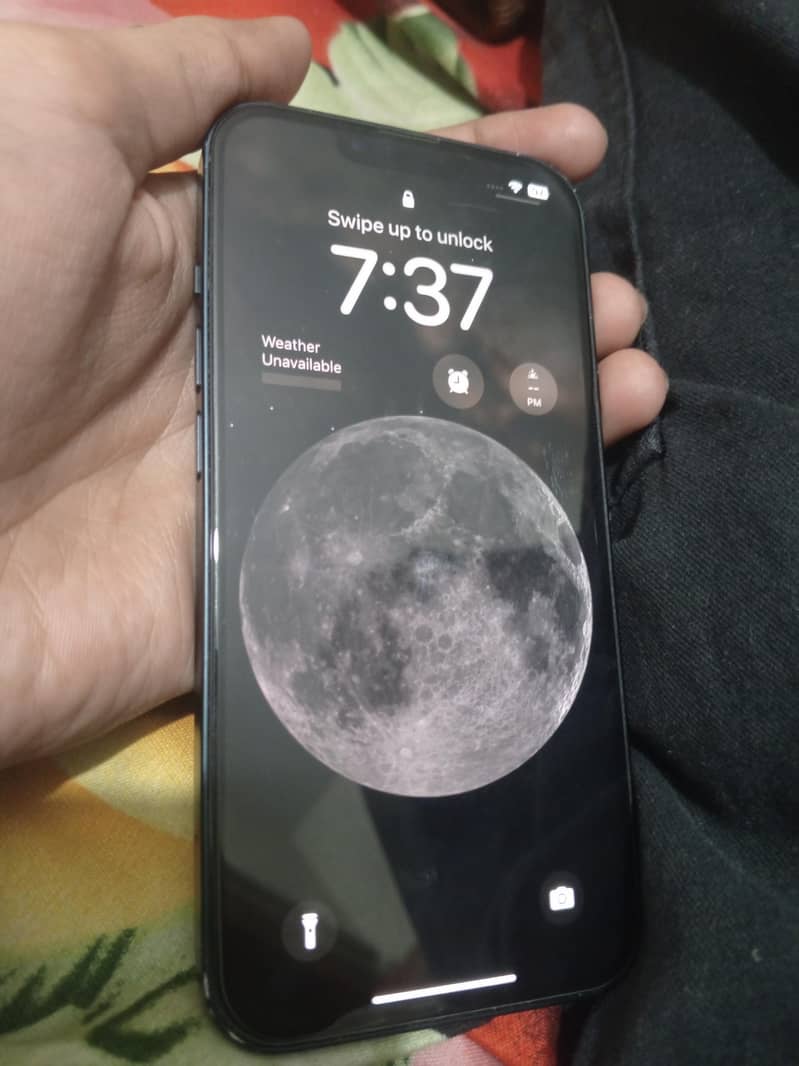 Apple iPhone 13 3