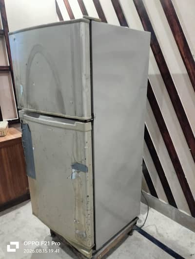 Dawlance refrigerator used