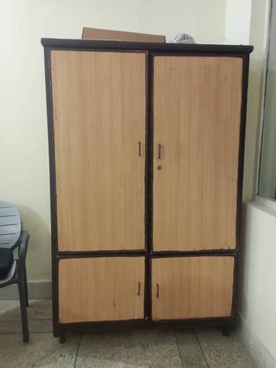 Huge size wardrobe with double door