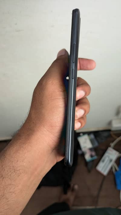 Infinix Hot 9 play 4+64 Pta (Chat with seller) official approved