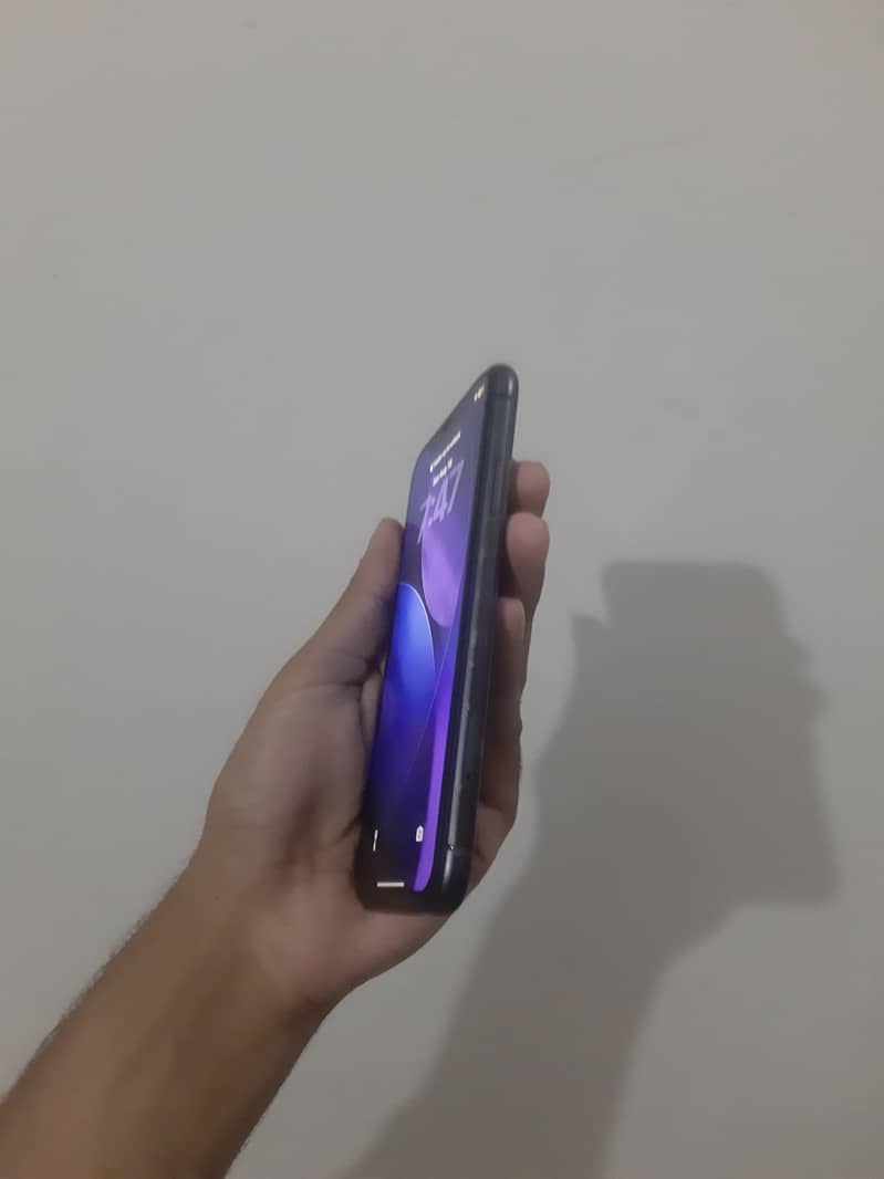 Apple iPhone 11 1