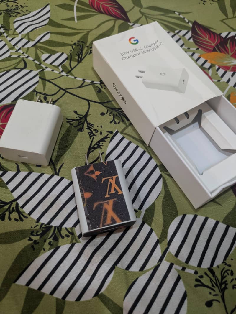 Google Pixel 30 W 2