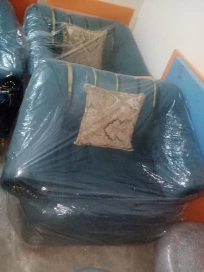 4 seater sofa for sale