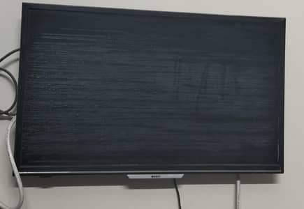 32 inches lcd