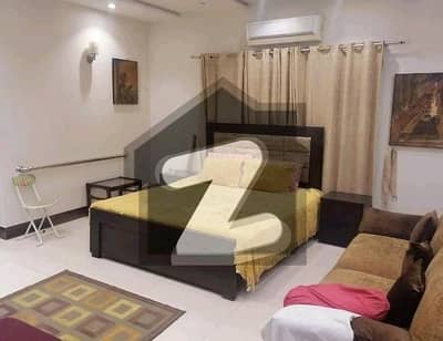 Vip 10 Marla Luxury Furnished Lower Portion Available For Rent In Bahria Town Lahore