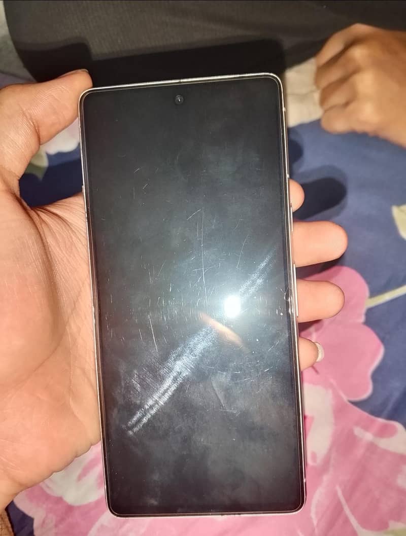 Google Pixel 7 3