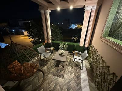Vip 5 Marla Used House Available For Sale In Bahria Town Lahore