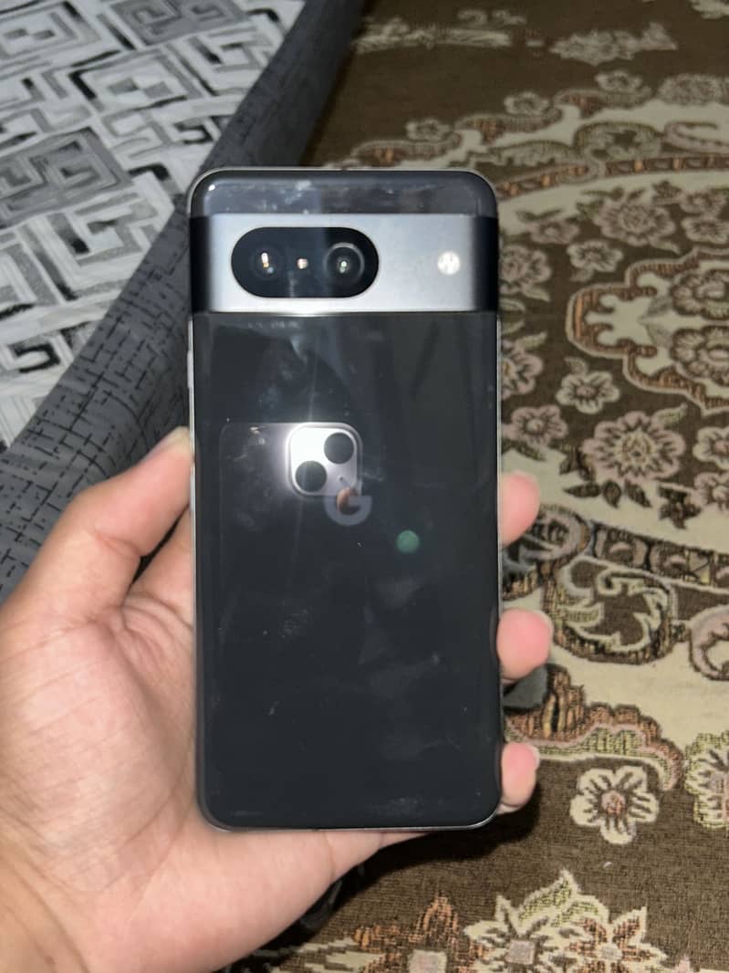 Google Pixel 8 5