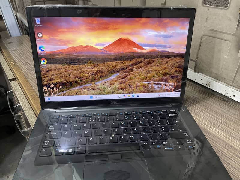 DELL 7490 1