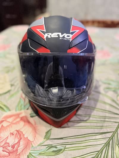Helmet - REVO by Vector
