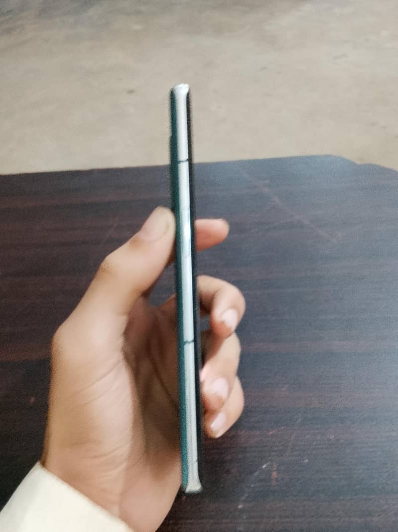 One Plus 10 Pro 3